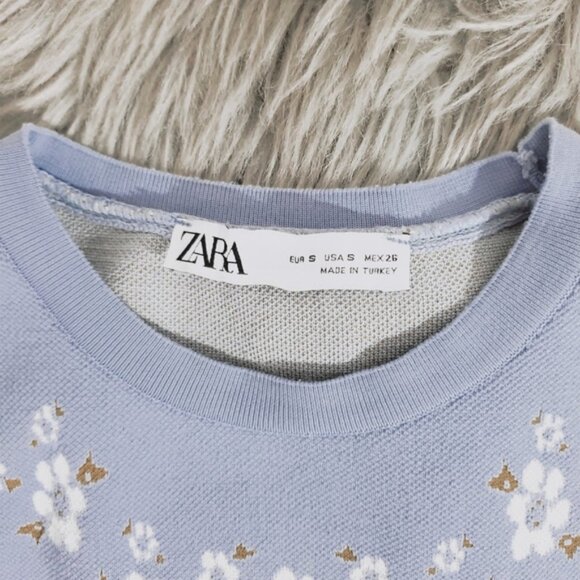 ZARA Retro Puff Shoulder Sweater With Floral Design - Picture 6 of 9